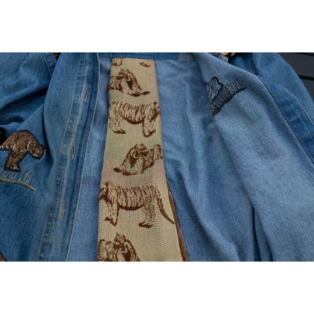 Vtg Tantrums Denim Jacket Womens XL Tiger Embroidered Velvet Collar Safari India - Picture 10 of 12